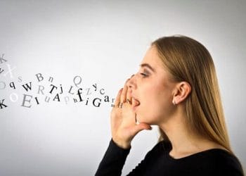 Cách học tiếng Trung qua bài hát hiệu quả nhất hãy áp dụng ngay
