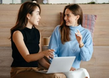 Mẫu câu xin số điện thoại bằng tiếng Trung gấy ấn tượng
