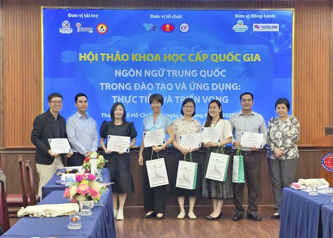 Tiếng Trung The Dragon đồng Hành Cùng Hội Thảo Khoa Học Cấp Quốc Gia Về Ngôn Ngữ Trung Quốc