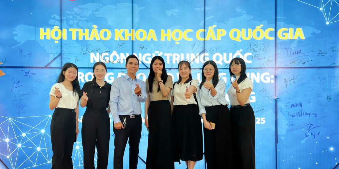 Tiếng Trung The Dragon đồng Hành Cùng Hội Thảo Khoa Học Cấp Quốc Gia Về Ngôn Ngữ Trung Quốc