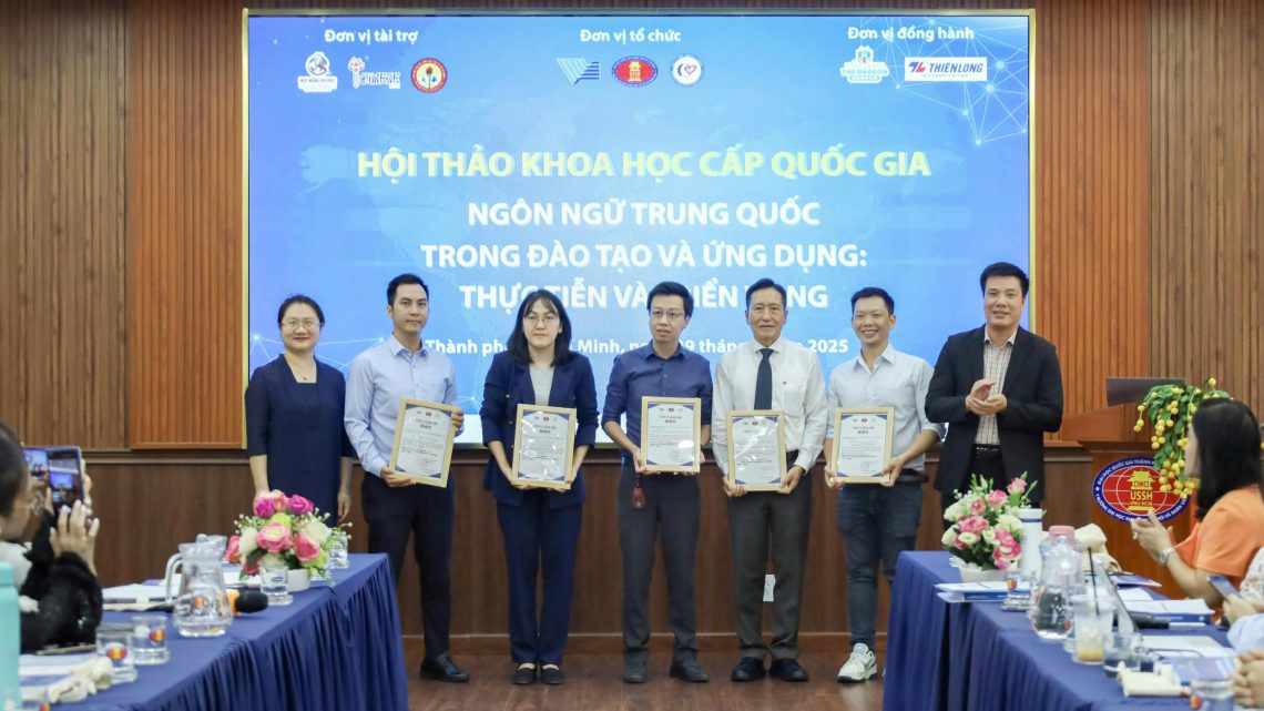 Tiếng Trung The Dragon đồng Hành Cùng Hội Thảo Khoa Học Cấp Quốc Gia Về Ngôn Ngữ Trung Quốc