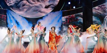 Trung Tâm Ngoại Ngữ Thành Long Tham Gia Diễu Hành Tại Lễ Hội Tết Nguyên Tiêu 2026