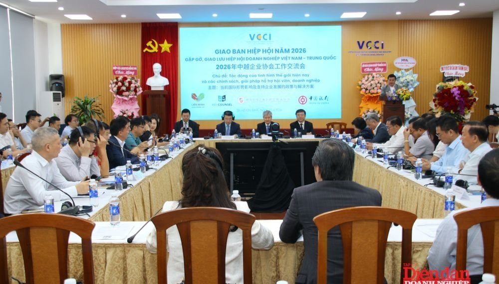 Chiều ngày 10/4, VCCI-HCM tổ chức buổi Giao ban hiệp hội năm 2026 với chủ đề "Gặp gỡ, giao lưu Hiệp hội doanh nghiệp Việt Nam - Trung Quốc".