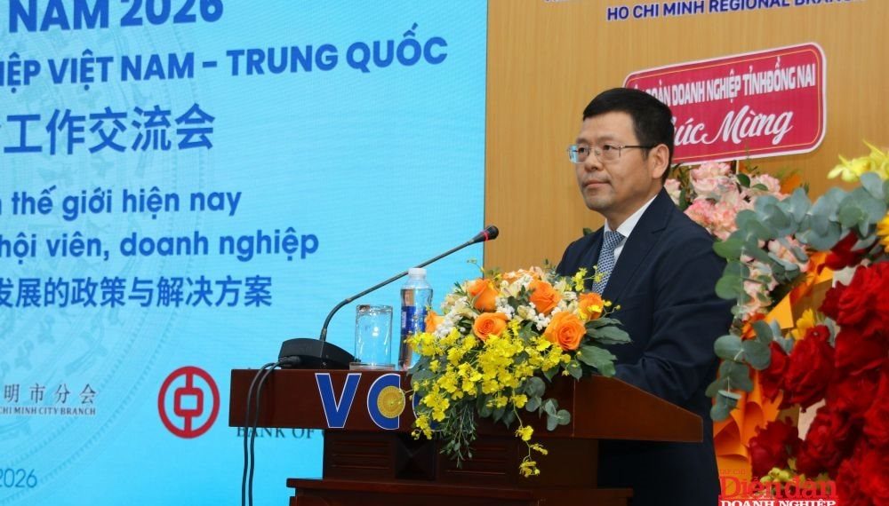 Ông Trương Lâm – Chủ tịch Hiệp hội Doanh nghiệp Trung Quốc tại Việt Nam – Chi hội TP HCM phát biểu tại buổi Giao ban.